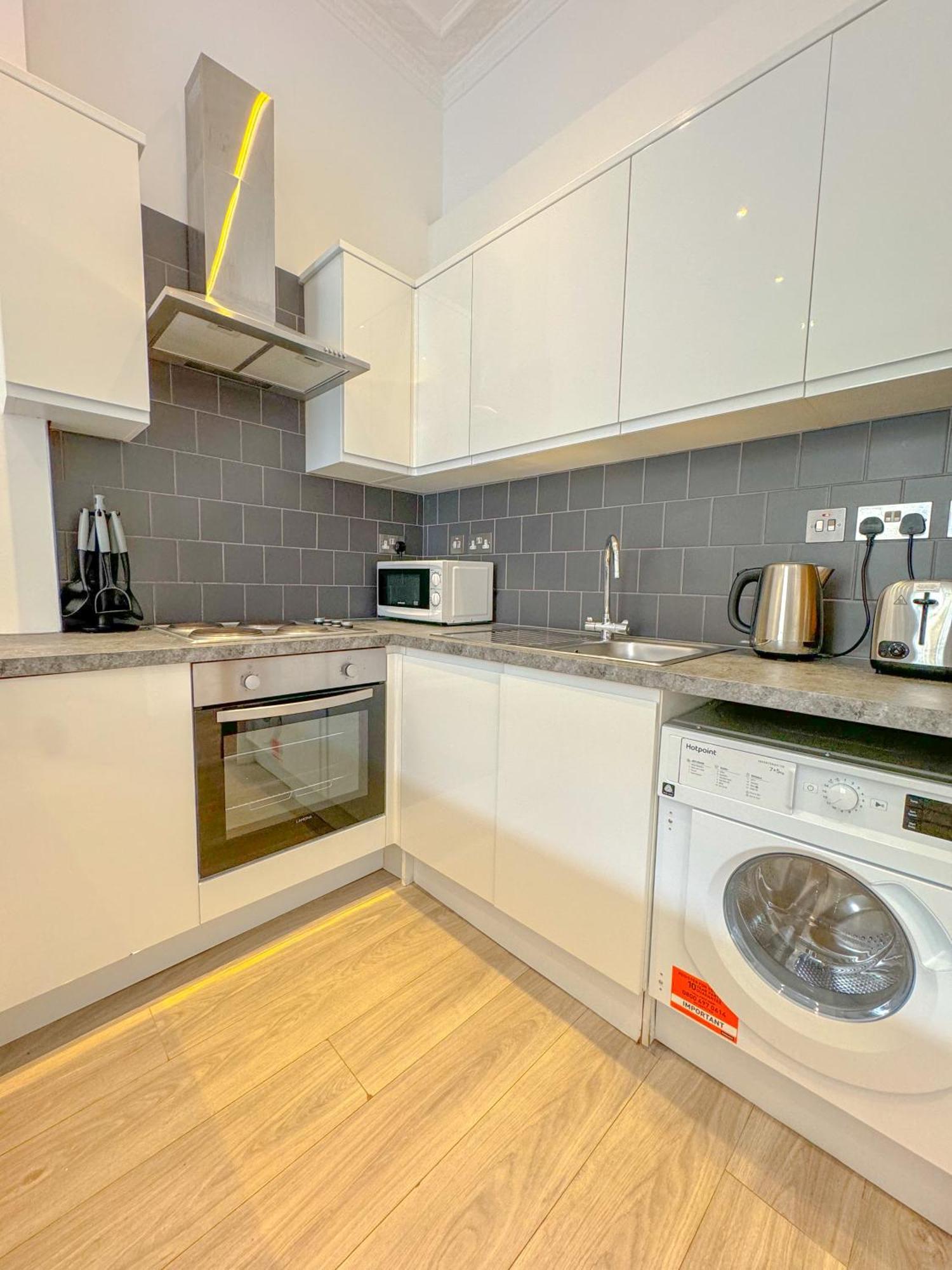 Conway Apartments ลอนดอน ภายนอก รูปภาพ